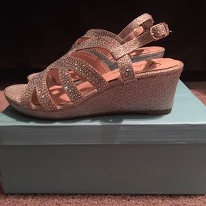 NEW Silver Sparkle Wedges Size 3